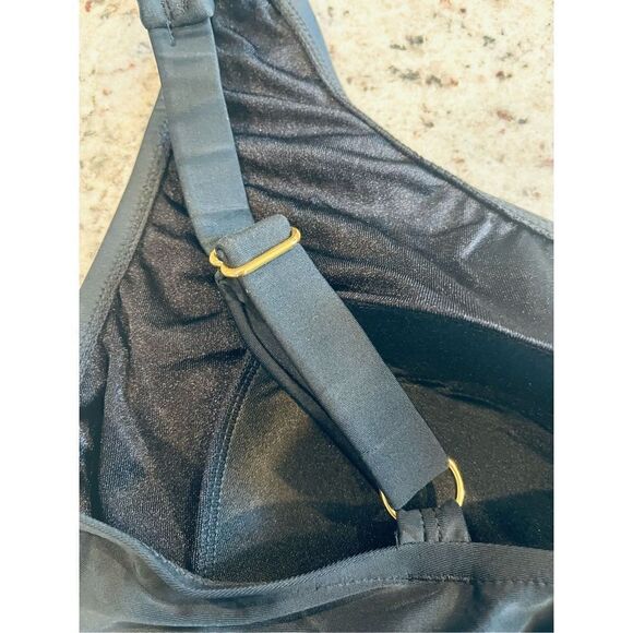 Maxine Of Hollywood womens Plus-size V-neck Shirred Twist Front One Piece Swimsu - Picture 5 of 5